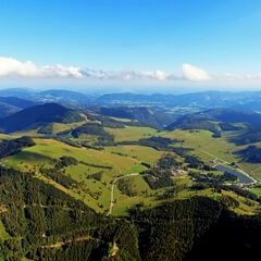 Flugwegposition um 14:41:28: Aufgenommen in der Nähe von Gemeinde Breitenau am Hochlantsch, 8614, Österreich in 1844 Meter